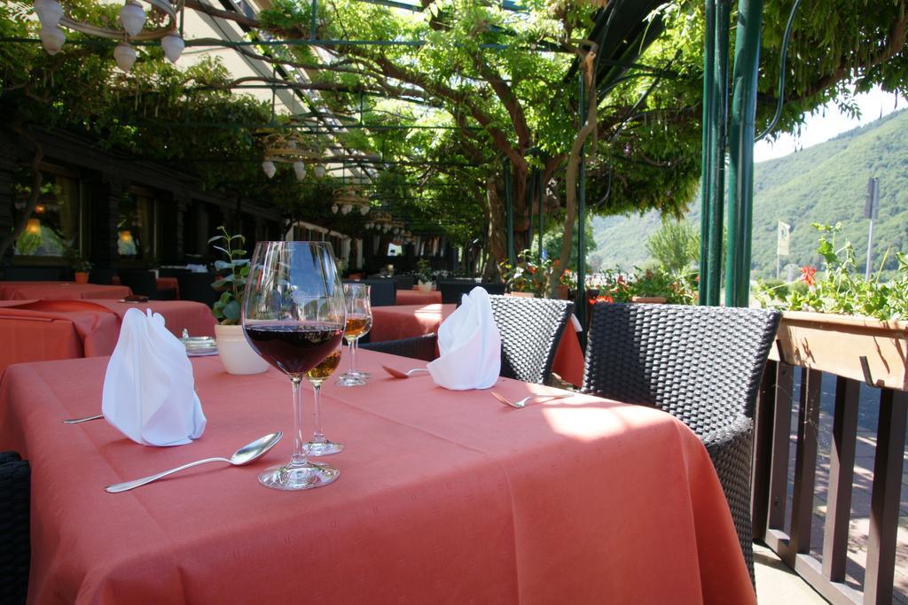 Hotel Krone Assmannshausen Rüdesheim am Rhein Buitenkant foto